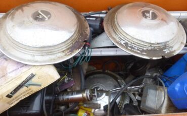 Cadillac-lasalle-1939-black-10