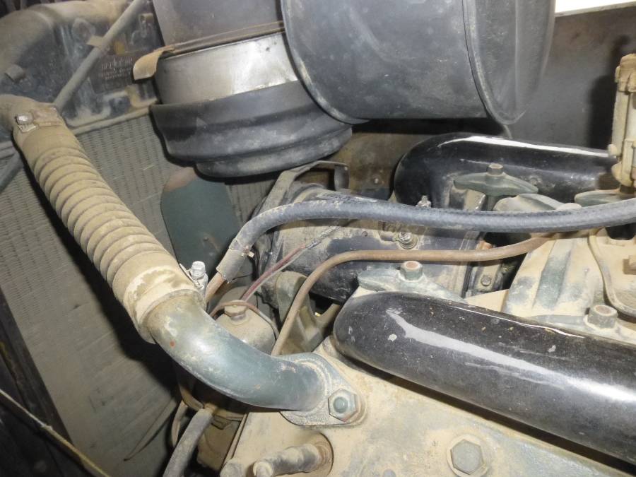 Cadillac-lasalle-1939-black-19