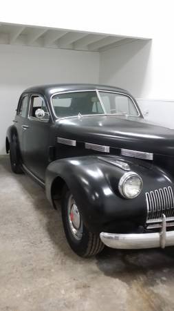 Cadillac-lasalle-series-52-1940-black