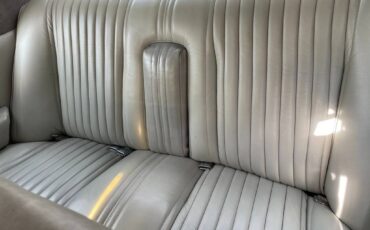 Cadillac-san-remo-coupe-1977-black-120