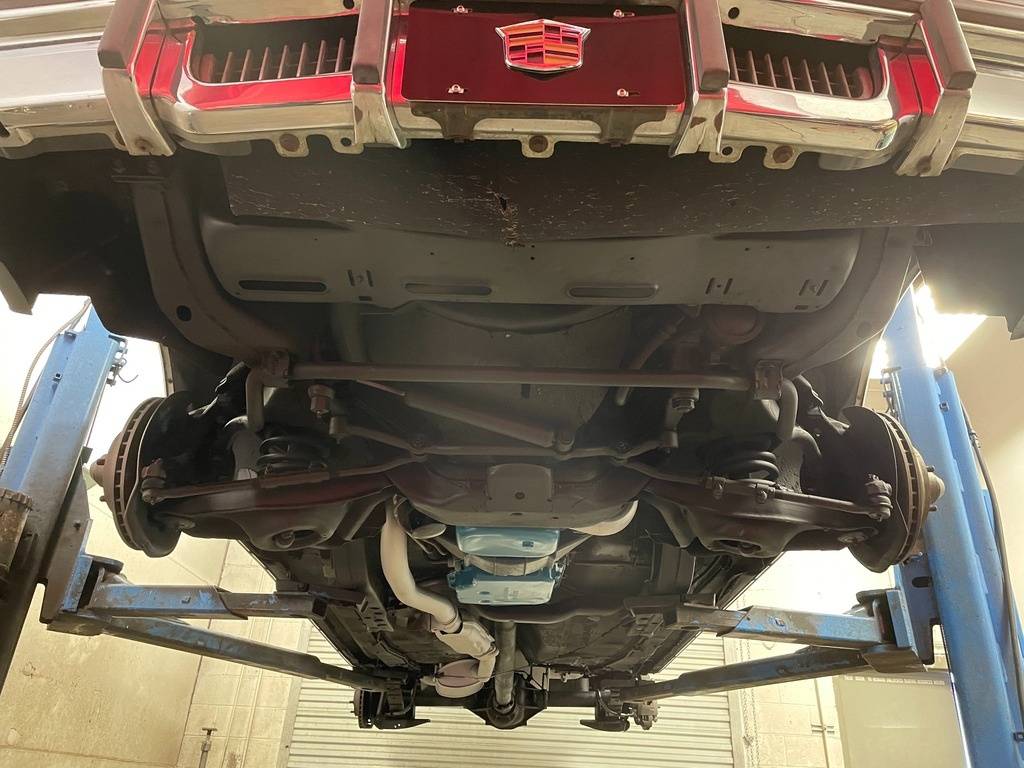 Cadillac-san-remo-coupe-1977-black-178