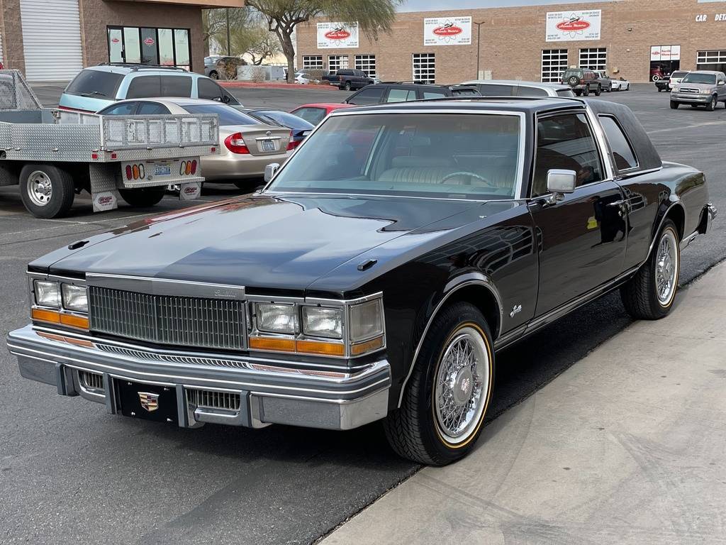 Cadillac-san-remo-coupe-1977-black-260