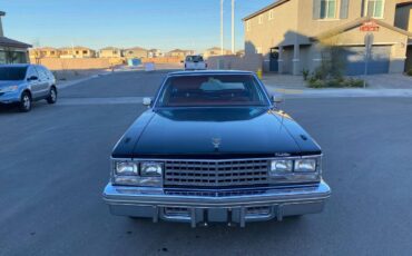 Cadillac-sedan-deville-1976-black-1