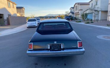 Cadillac-sedan-deville-1976-black-5