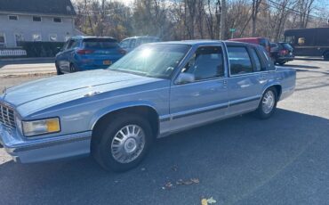 Cadillac-sedan-deville-1991-blue