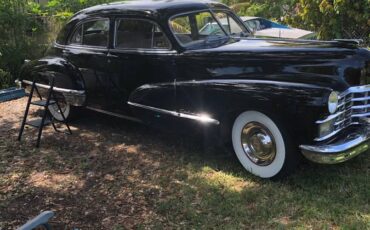 Cadillac-series-62-1947-black-1