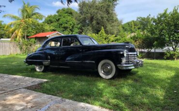 Cadillac-series-62-1947-black-4