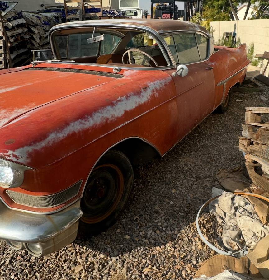 Cadillac-series-62-1957-blue-4