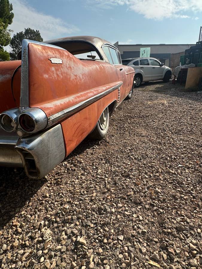 Cadillac-series-62-1957-blue-8