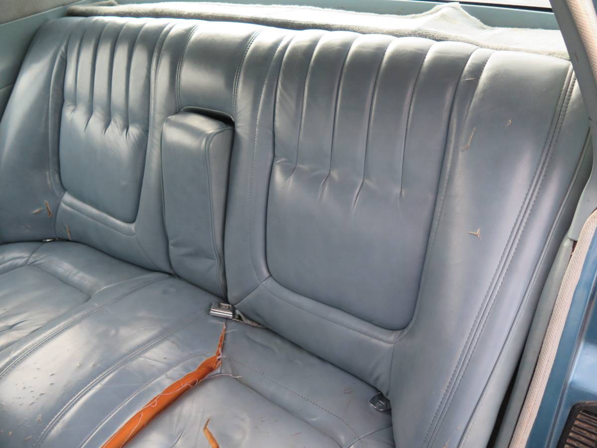 Cadillac-seville-1979-green-13