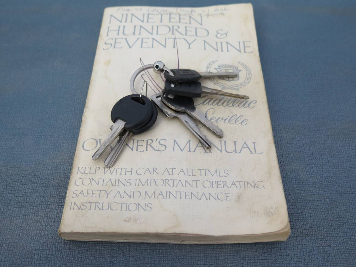 Cadillac-seville-1979-green-23