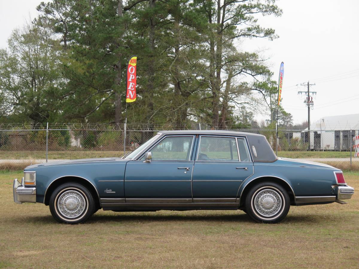 Cadillac-seville-1979-green-4