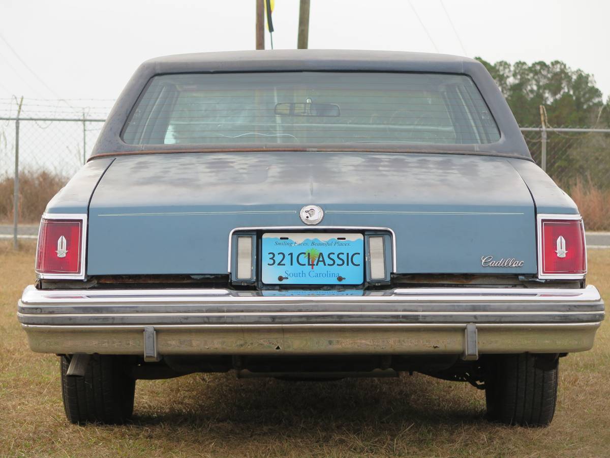 Cadillac-seville-1979-green-6