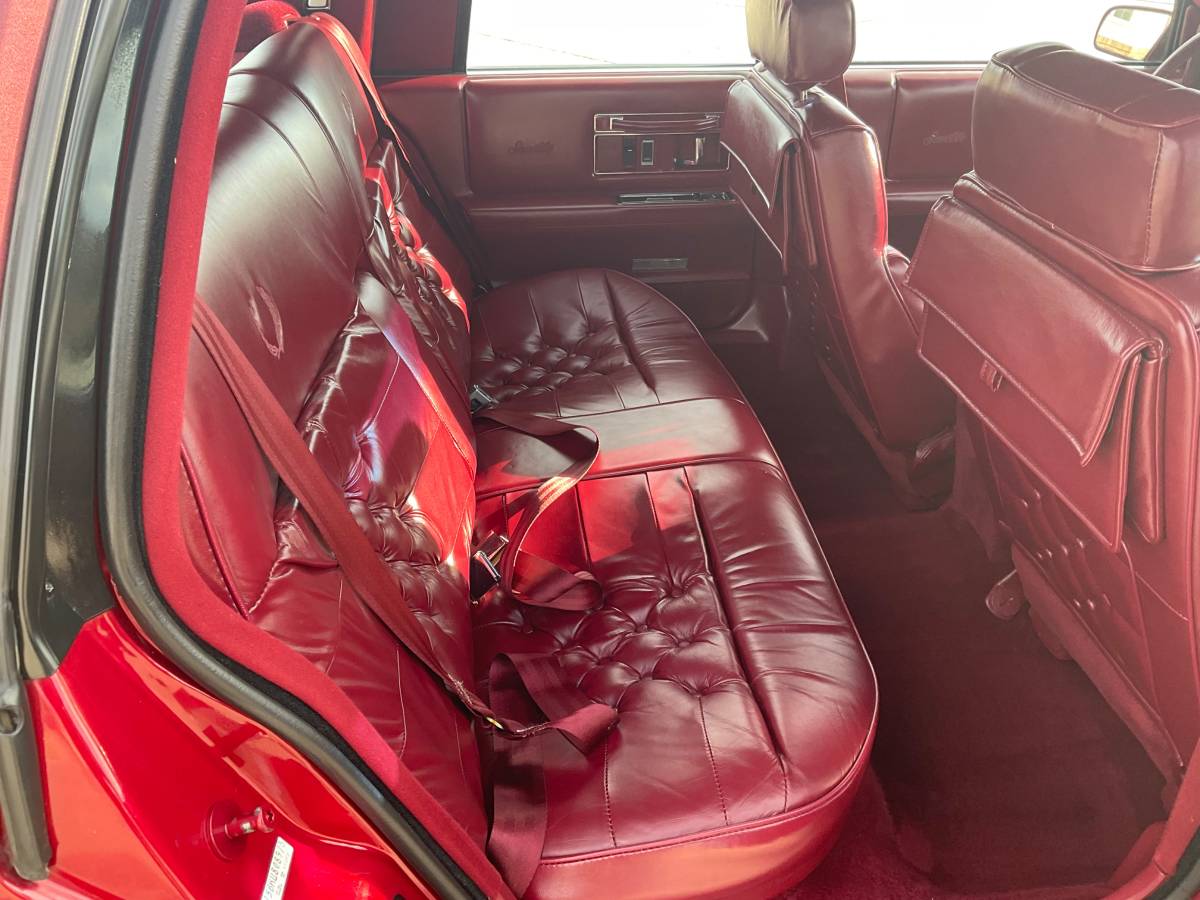 Cadillac-seville-1989-red-11