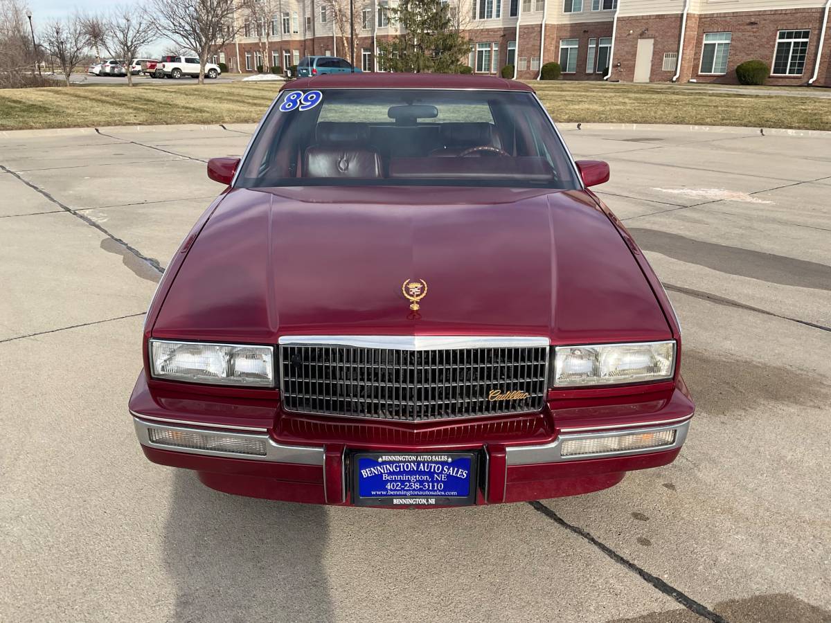 Cadillac-seville-1989-red-3