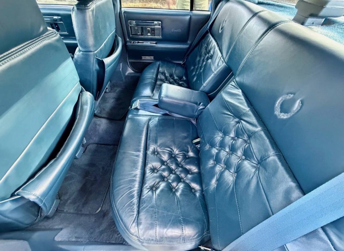 Cadillac-seville-1990-blue-14