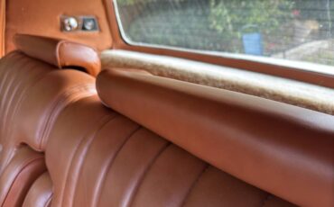 Cadillac-seville-opera-1979-16