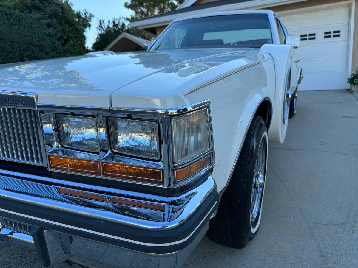 Cadillac-seville-opera-1979-8
