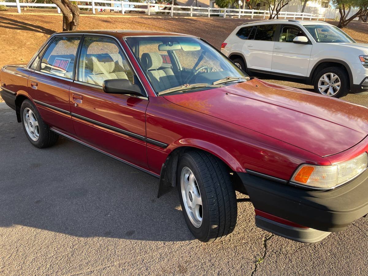 Camry-1990-red-3