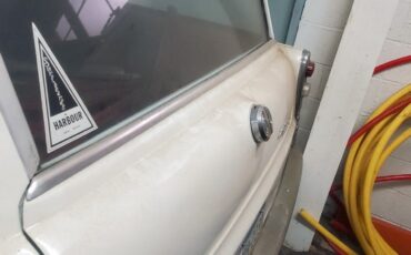 Checker-marathon-1966-Wagon-7