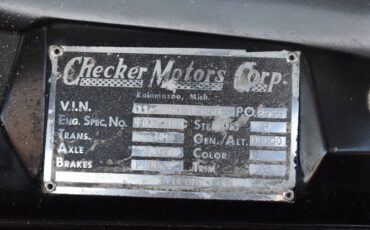 Checker-motors-corporation-1978-silver-12