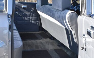 Checker-motors-corporation-1978-silver-18