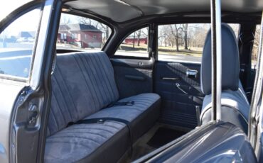 Checker-motors-corporation-1978-silver-19