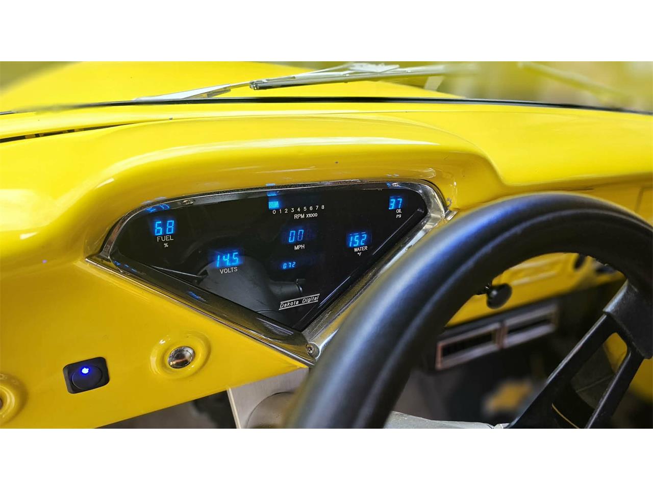 Chevrolet-12-ton-pickup-1955-Yellow-Tan-and-yellow-11