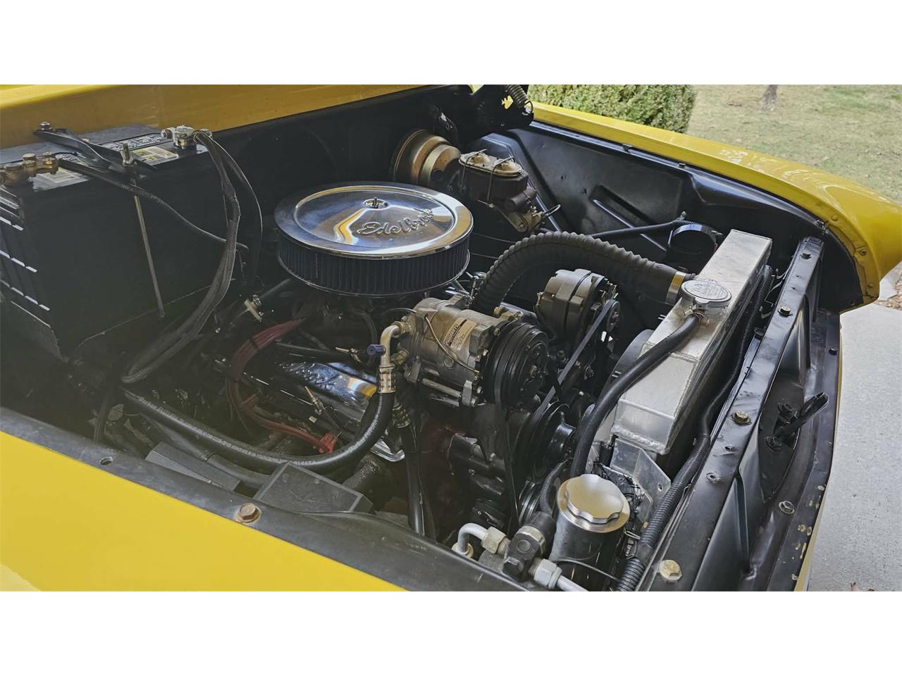 Chevrolet-12-ton-pickup-1955-Yellow-Tan-and-yellow-2