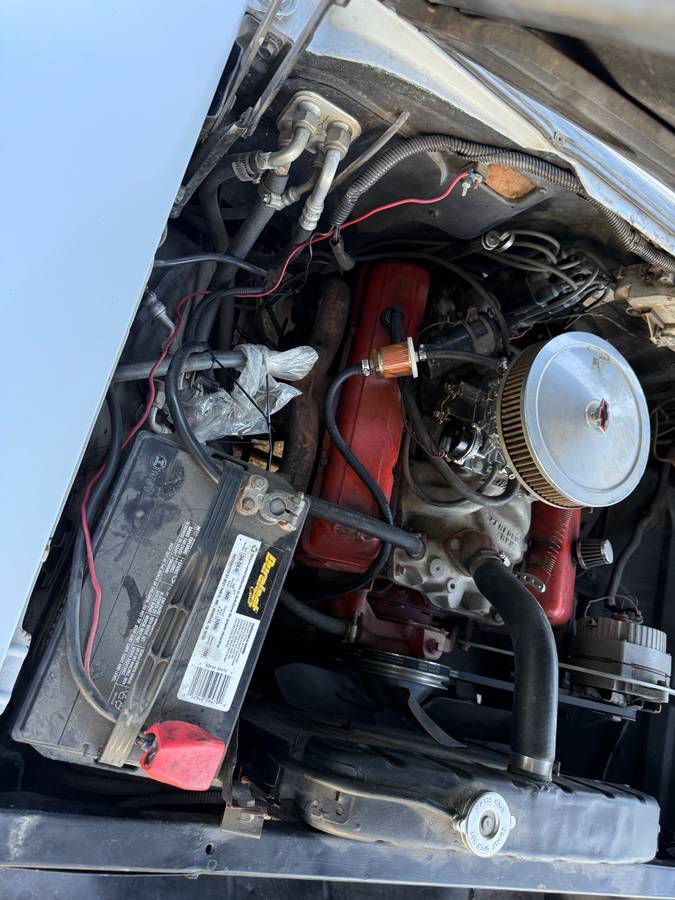 Chevrolet-150-2-dr-wagon-1957-grey-20