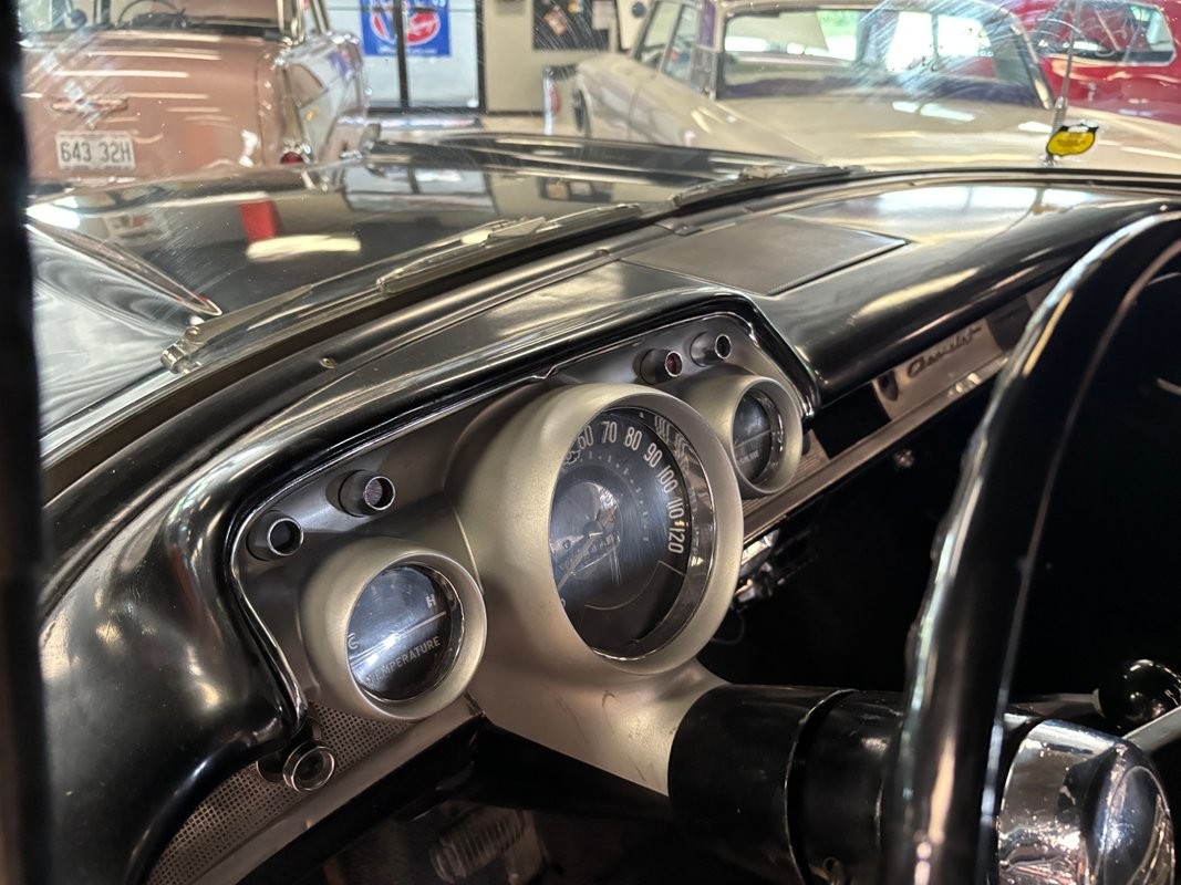 Chevrolet-150-Handyman-Wagon-1957-Station-Wagon-13