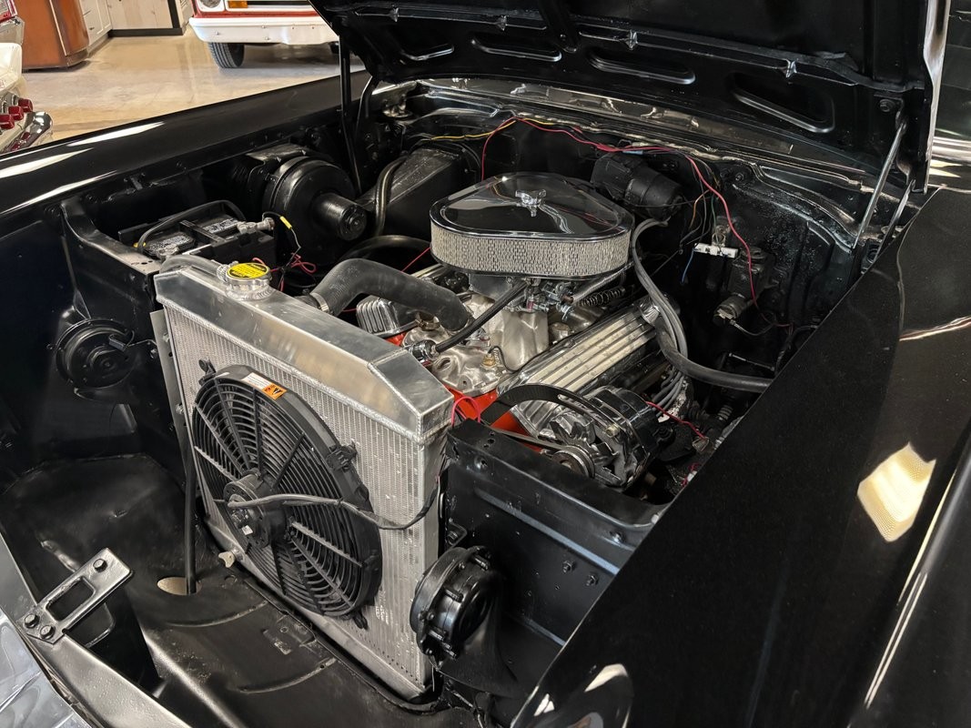 Chevrolet-150-Handyman-Wagon-1957-Station-Wagon-34