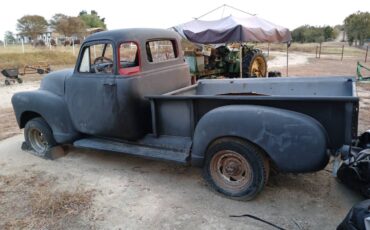 Chevrolet-1952-black-3