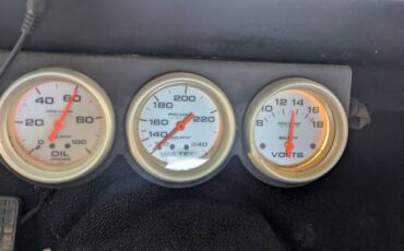 Chevrolet-1966-white-10