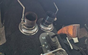 Chevrolet-1966-white-11