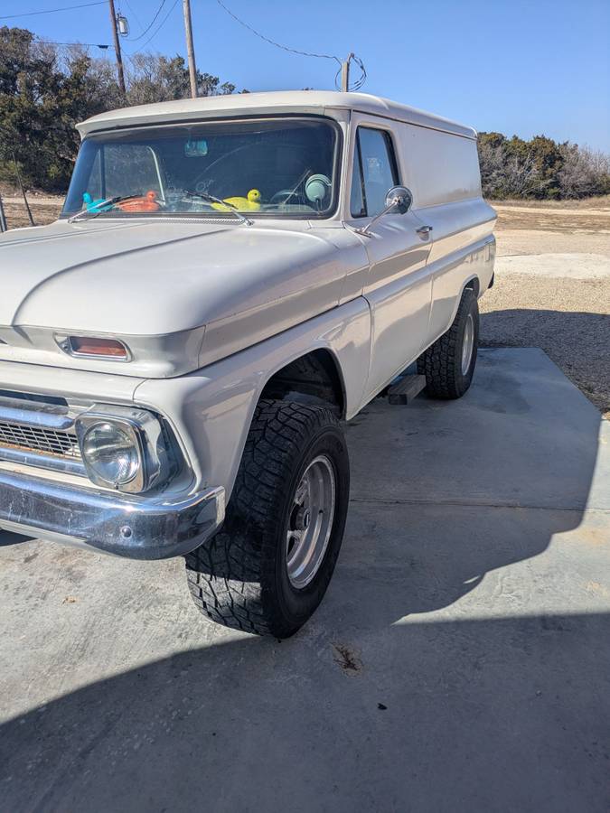 Chevrolet-1966-white-12