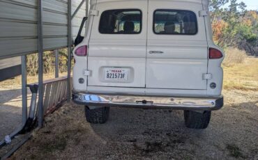 Chevrolet-1966-white-3