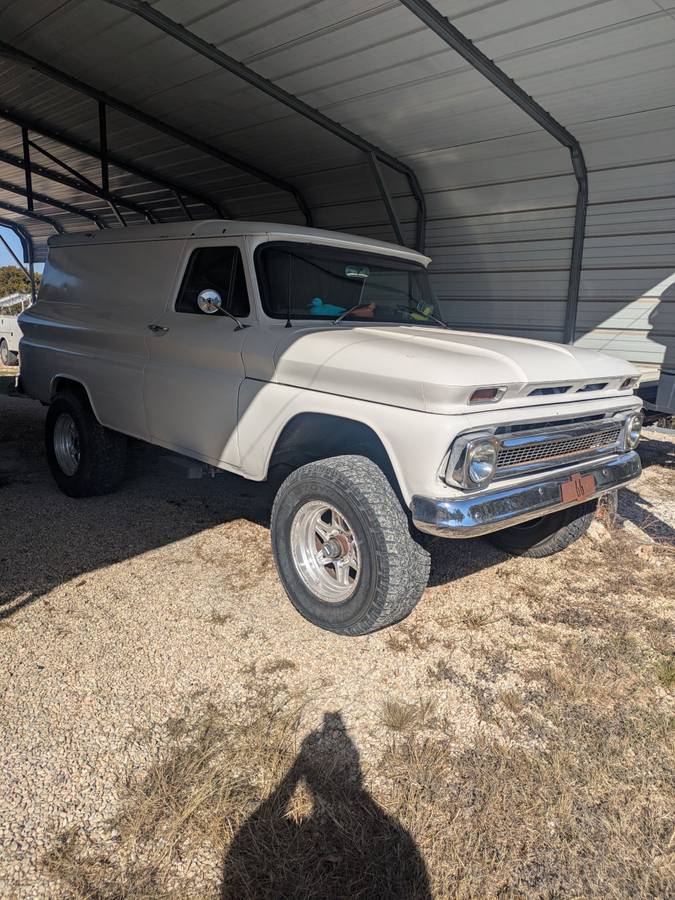 Chevrolet-1966-white-5