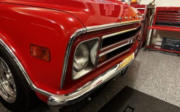 Chevrolet-1968-red-1