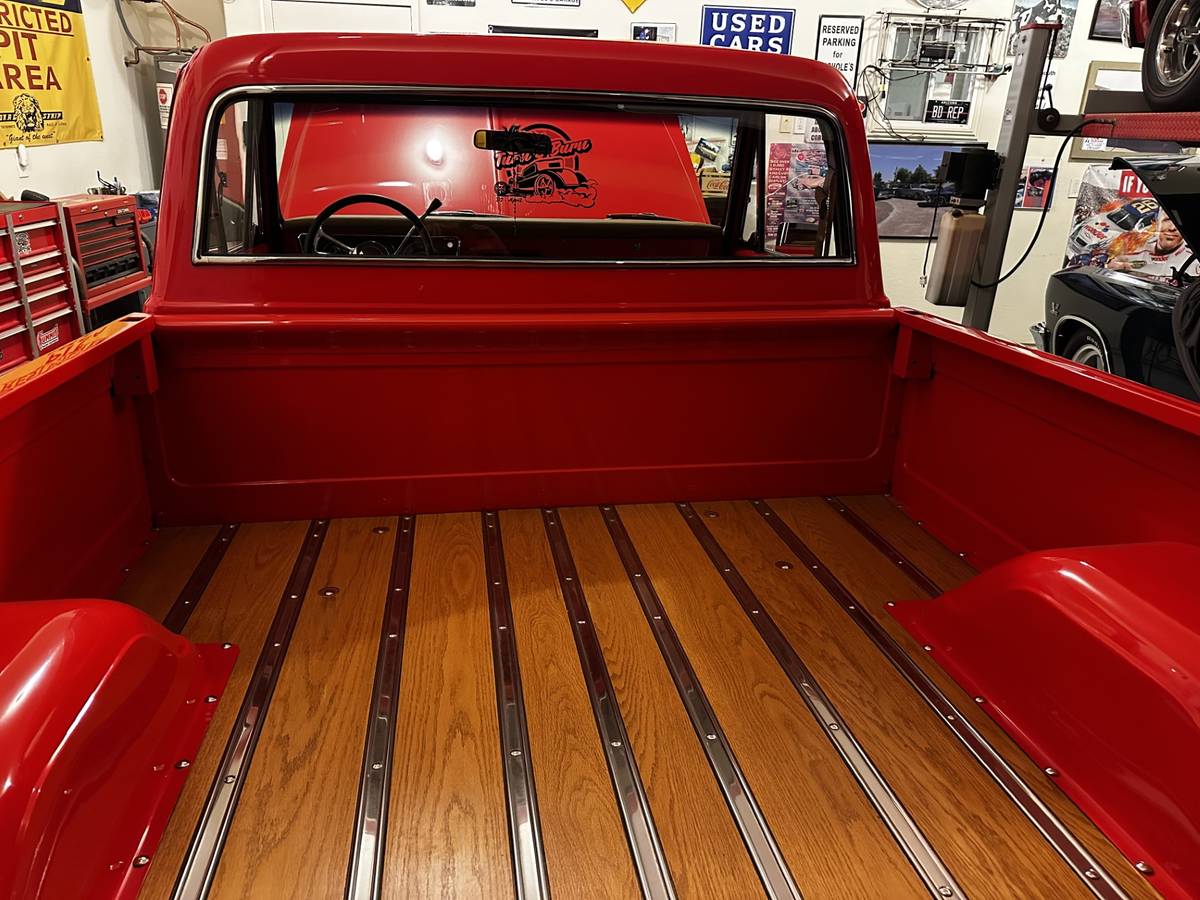 Chevrolet-1968-red-10