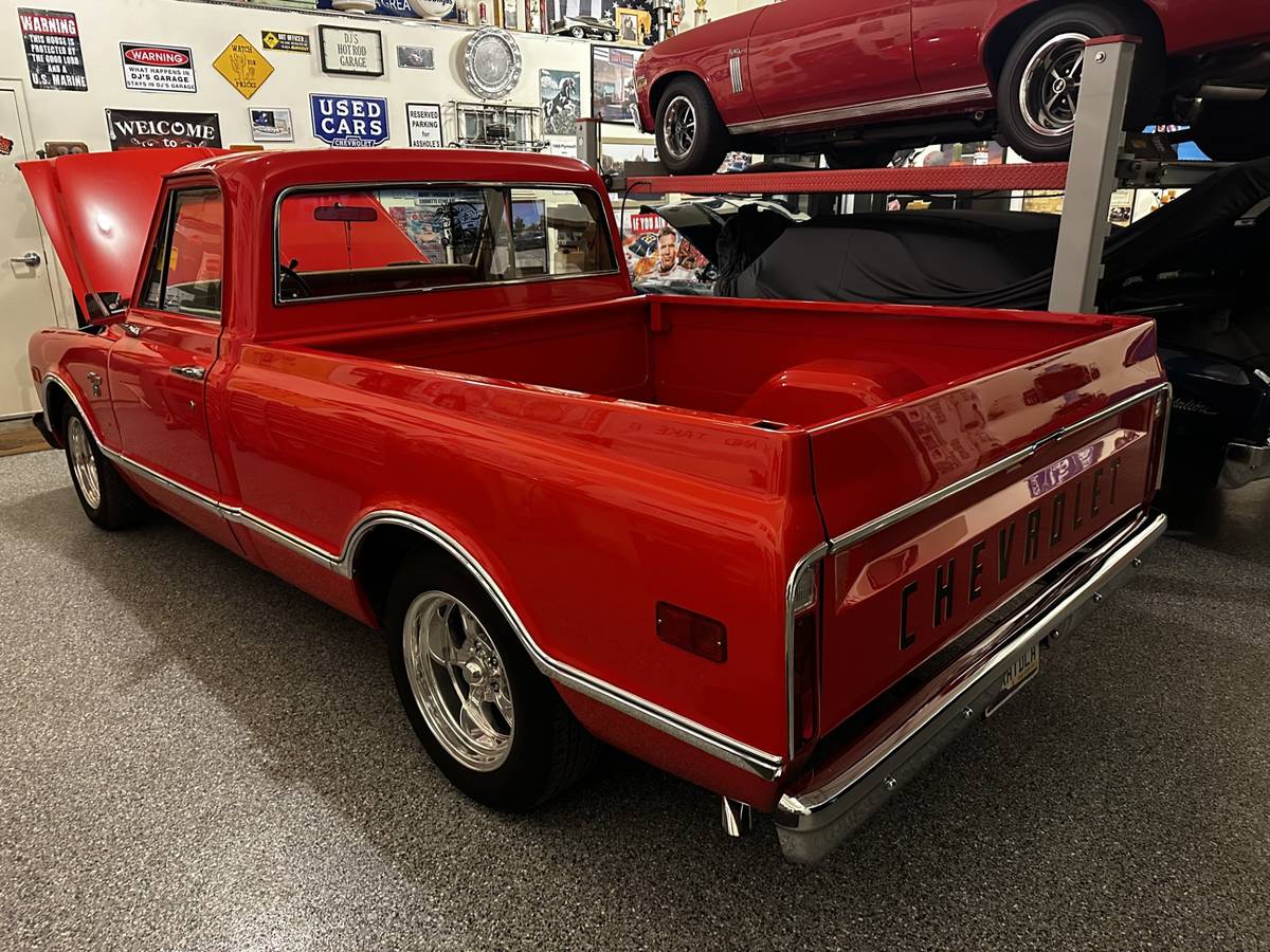 Chevrolet-1968-red-11