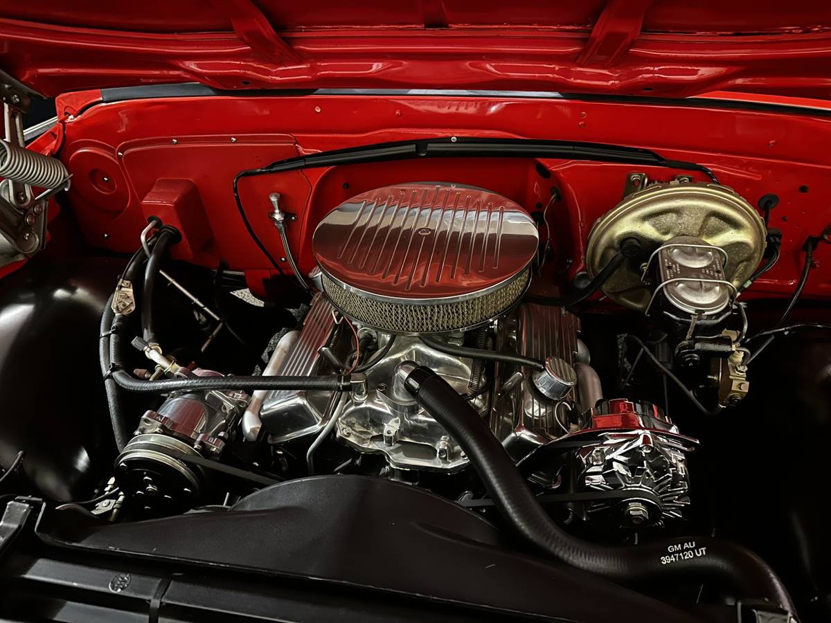 Chevrolet-1968-red-15