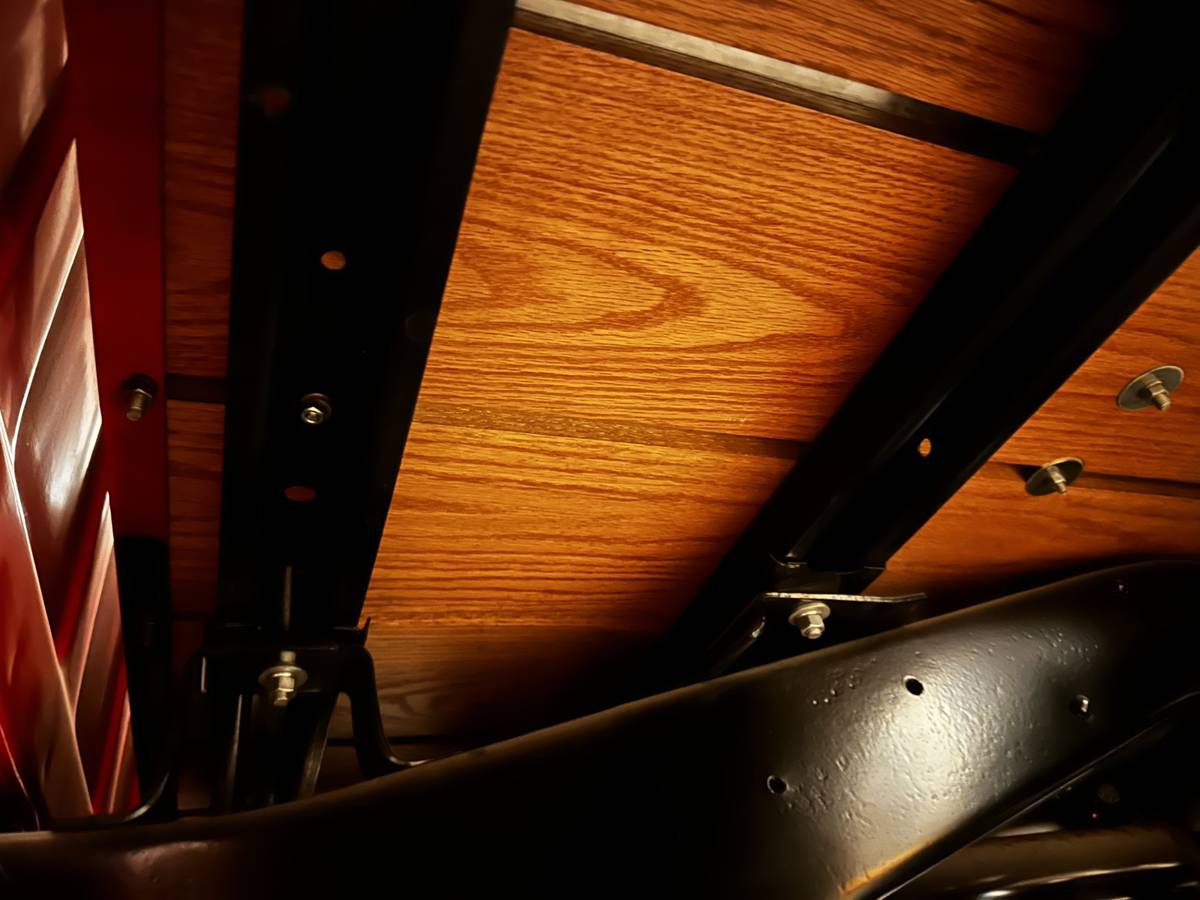 Chevrolet-1968-red-17