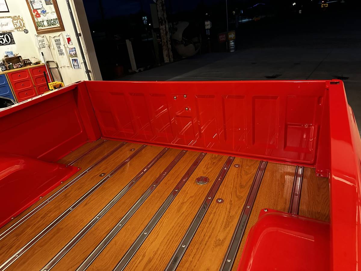 Chevrolet-1968-red-9