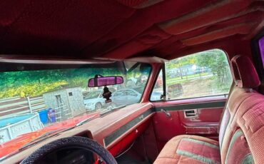 Chevrolet-1982-red-10