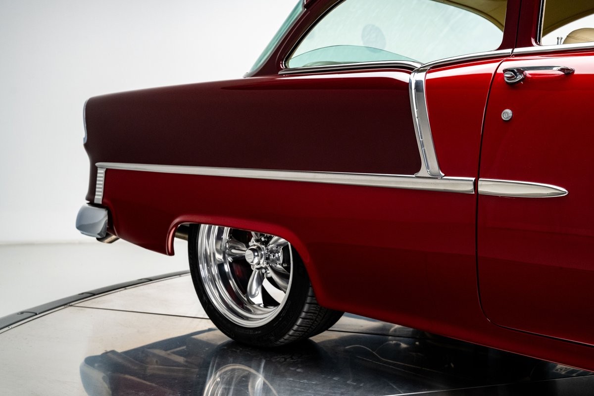 Chevrolet-210-1955-Sedan-24