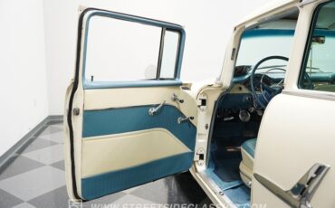 Chevrolet-210-1955-White-Blue-31