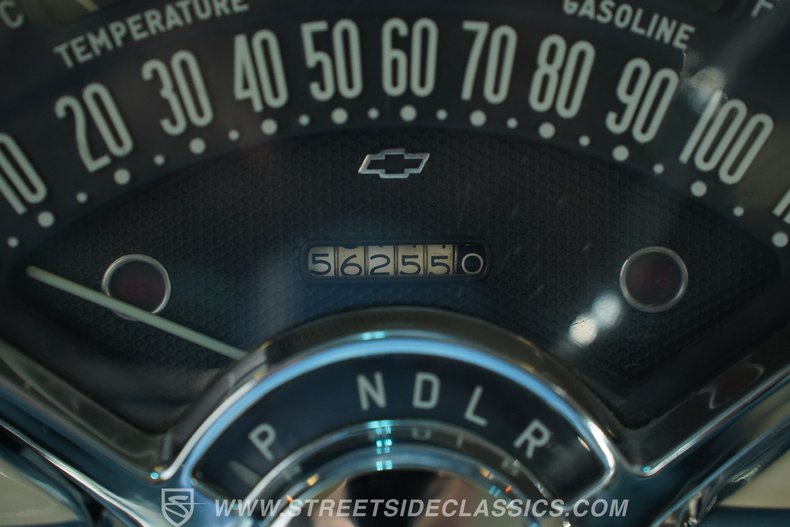 Chevrolet-210-1955-White-Blue-34