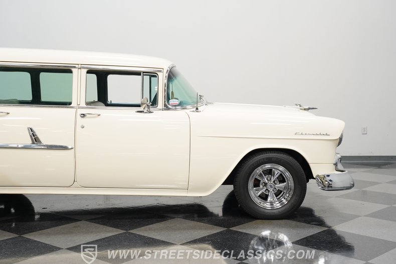 Chevrolet-210-1955-White-Blue-4