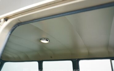 Chevrolet-210-1955-White-Blue-40